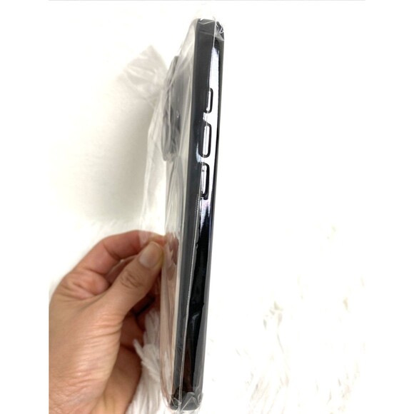 Phone Case For iPhone 16 Pro Cover Clear Black Magnetic - Picture 6 of 10